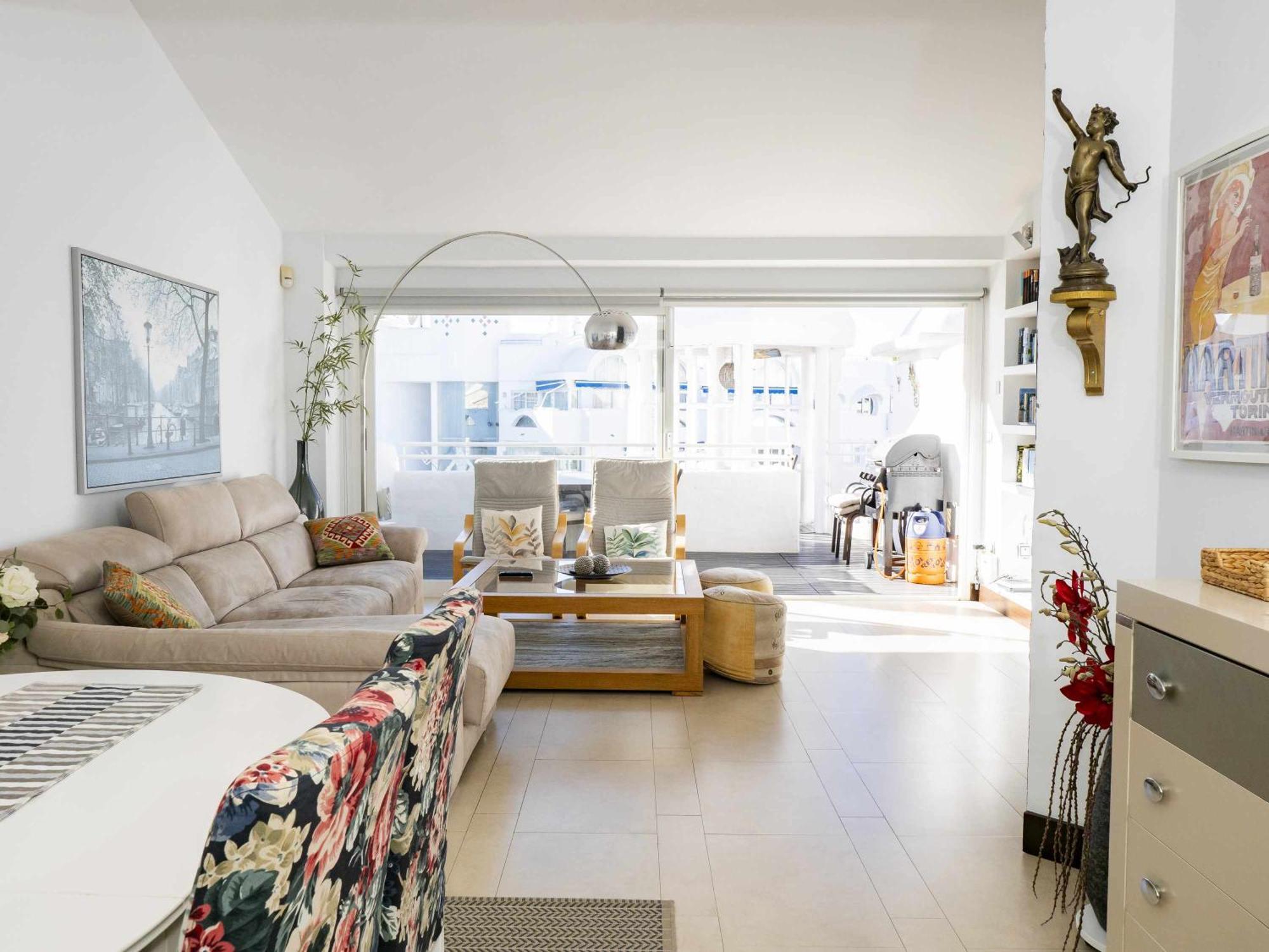 Mshome Puerto Marina Exclusive Apartament
